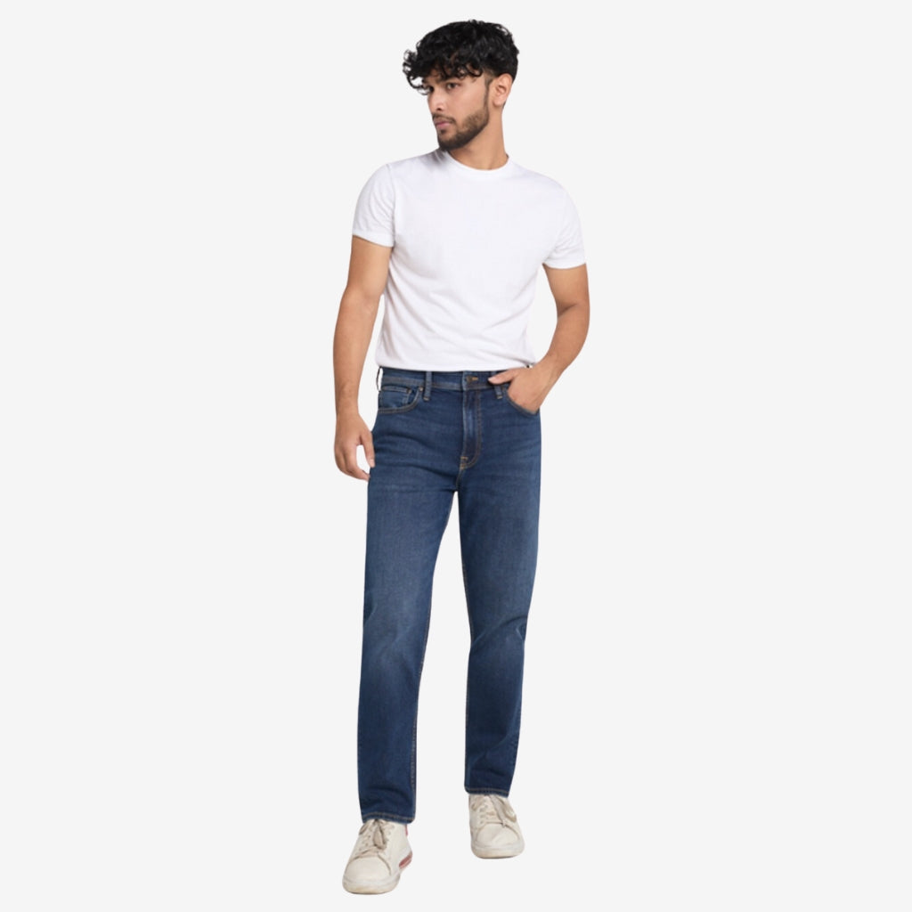 Classic Comfort Mid Blue Jeans