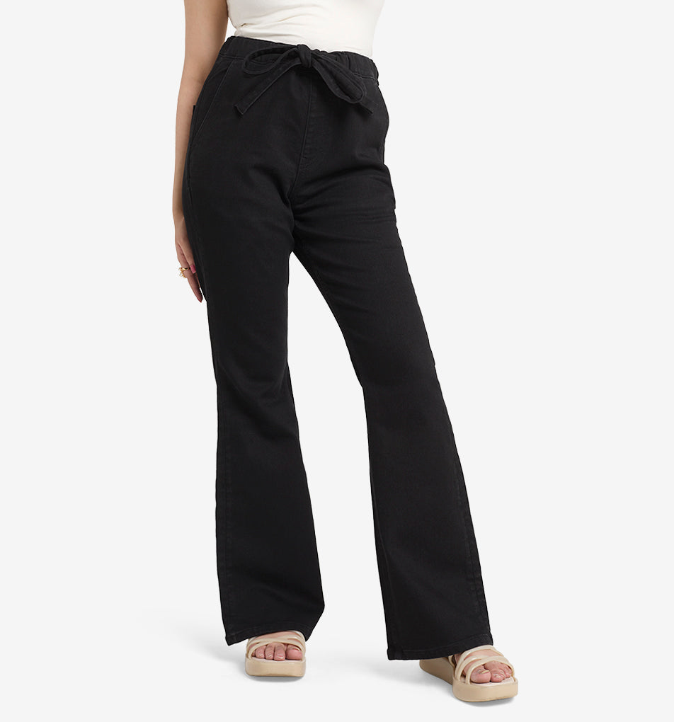 Lana Noire Bootcut Jeans