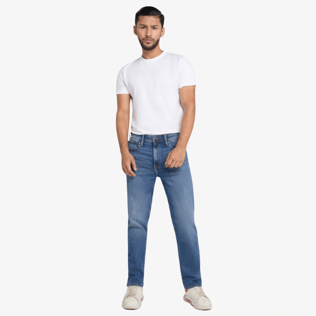 Classic Comfort Light Blue Jeans